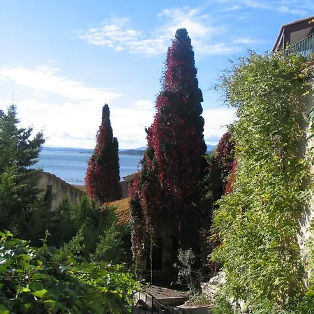 Frühstückspension La Petite Maison Dans Les Pins