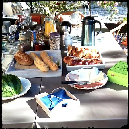 Bed & Breakfast La Petite Maison Dans Les Pins